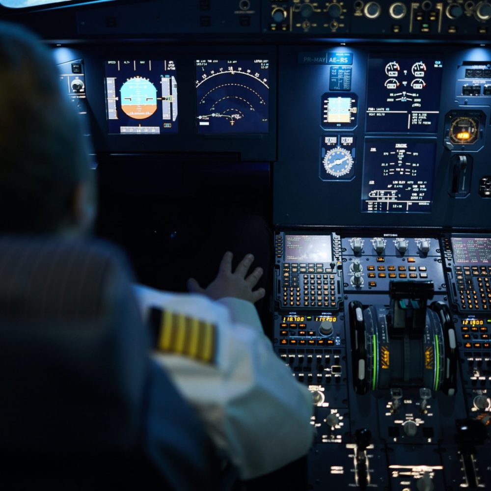 plane-on-autopilot-e1630636129768-pcjts4mgpok2wcx39603hxtm0m9bydp7ulfxhofnkg.jpg